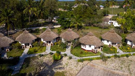 Bungalow Garden View